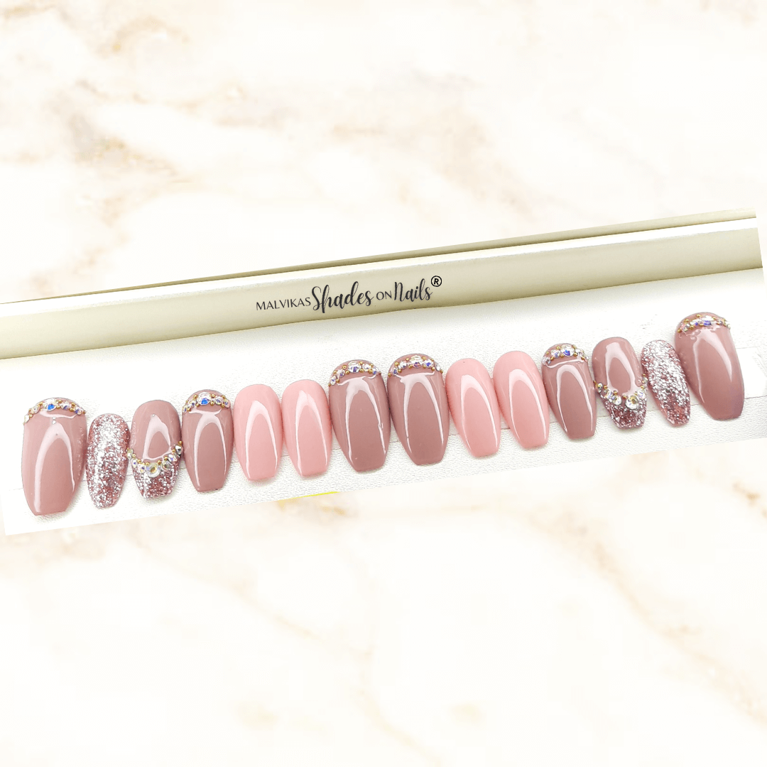 sh1092 1099 (25) ShadesonNails Presson Nails India
